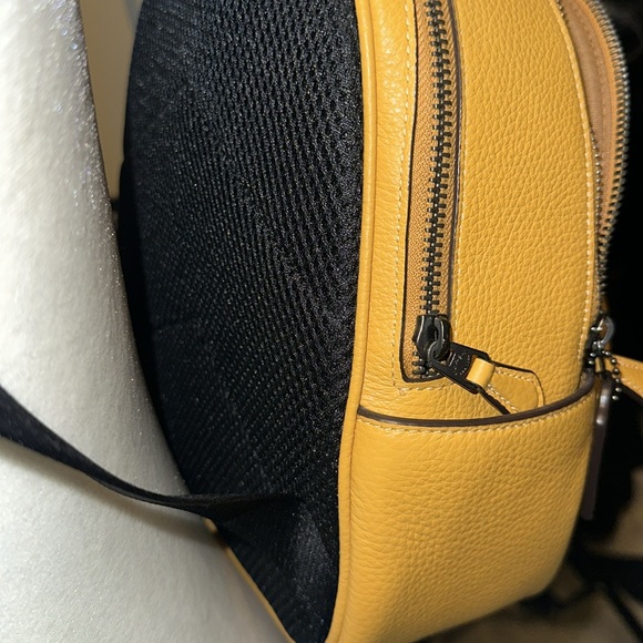 Coach backpack - Picture 8 of 9